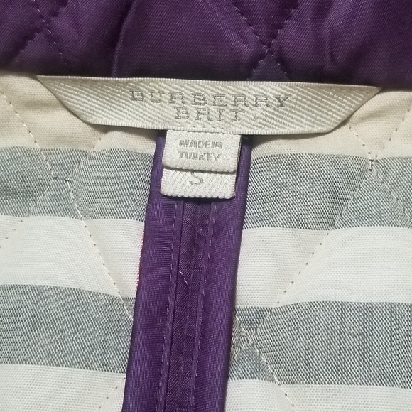 Burberry Brit Quilted Purple Women's Jacket. Size: Small. - Picture 8 of 12